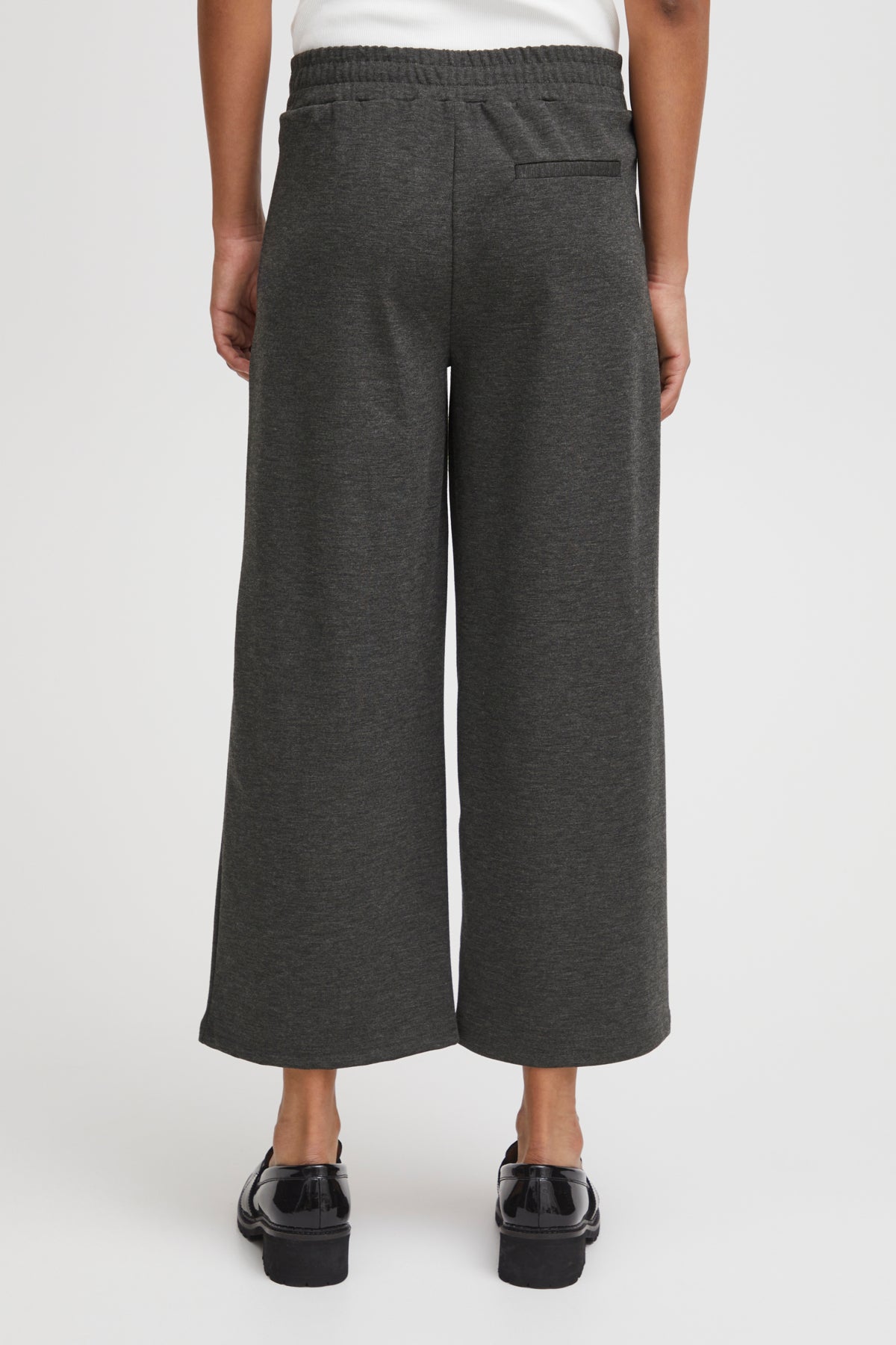 Pantalón ancho cropped EMANUELE gris osc.