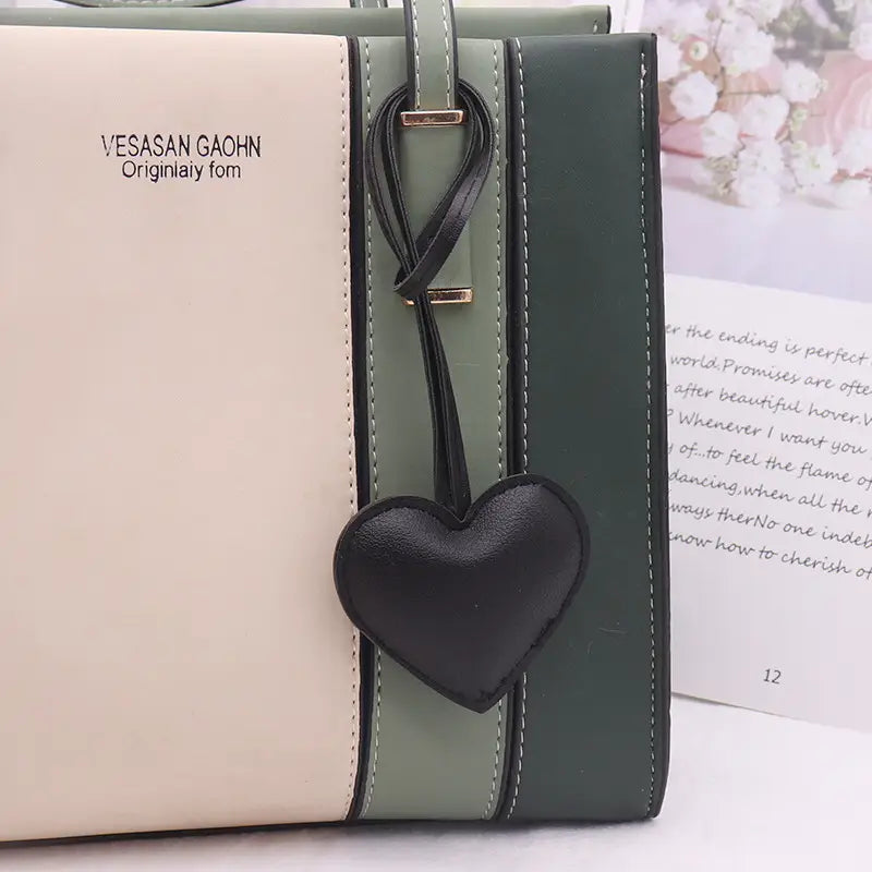 Charm corazón