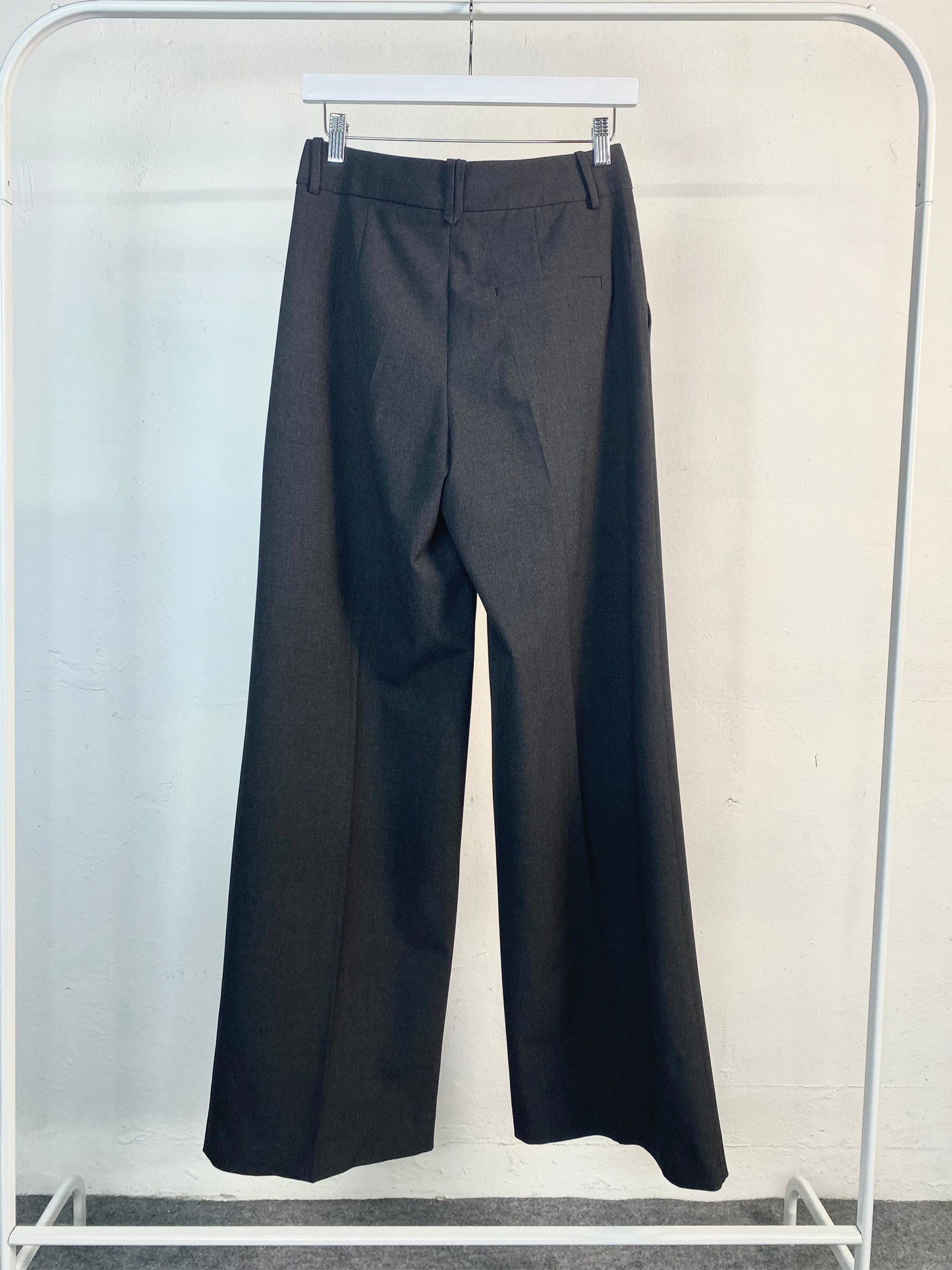 Pantalón sastre wide leg gris oscuro Mango