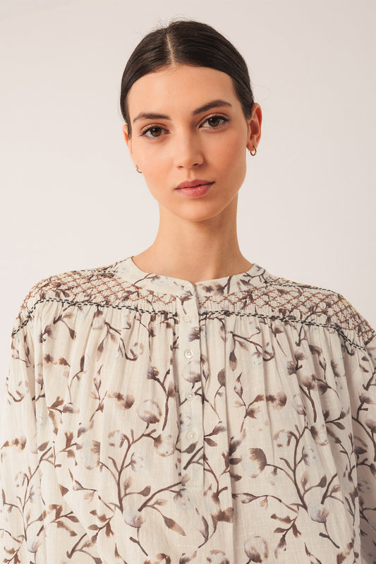 Blusa estampada smock BIANEY