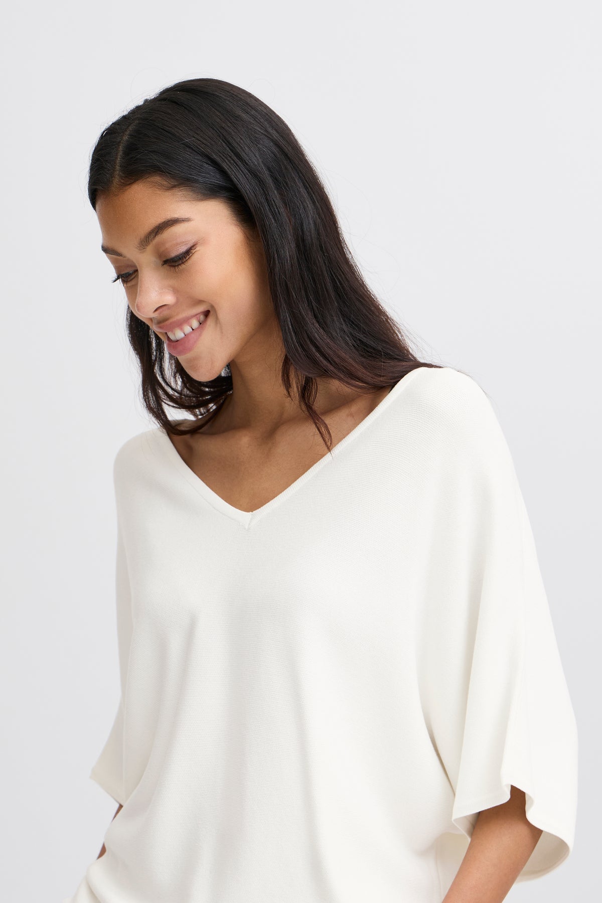 Jersey holgado cuello pico BIANCA crudo