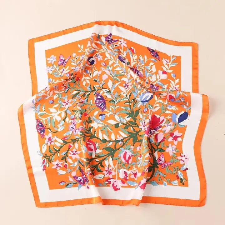 Pañuelo naranja estampado floral