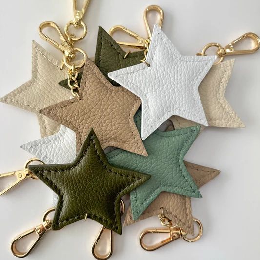 Charm/Llavera de piel ESTRELLA