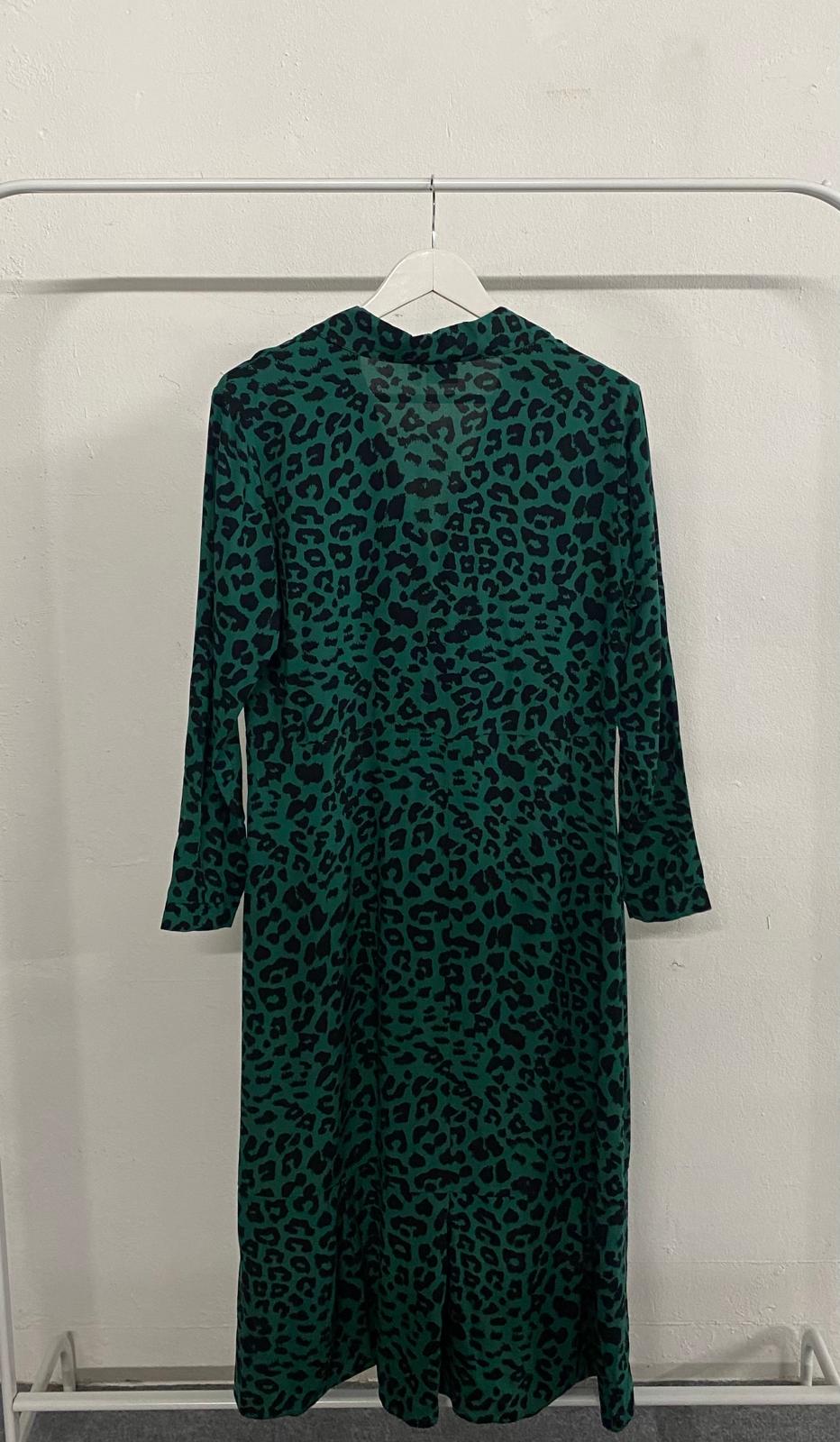Vestido midi animal print verde