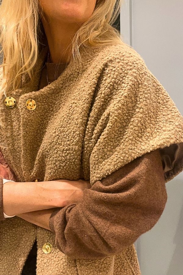 Chaquetón borreguito camel BHARTI