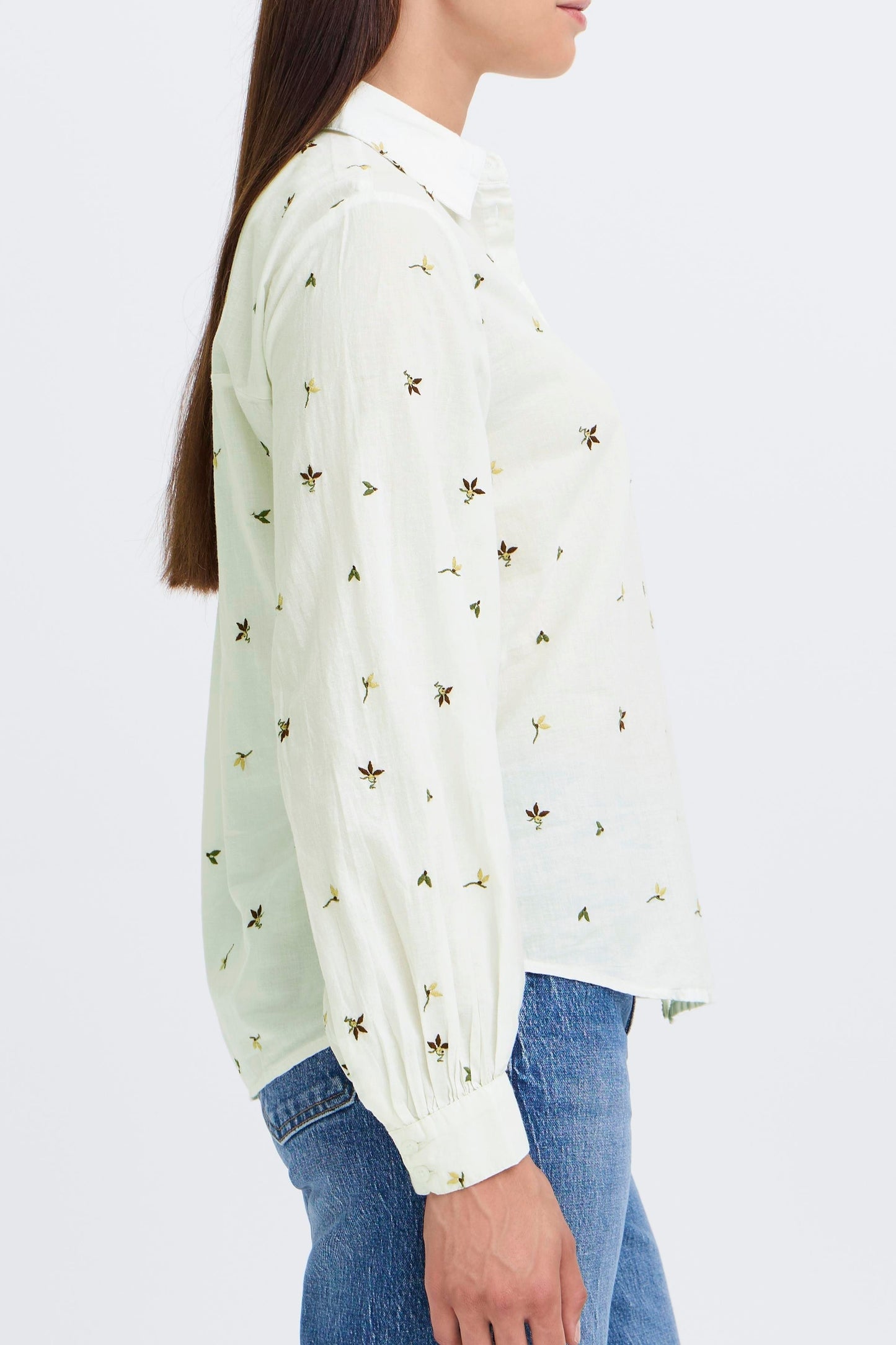 Camisa con bordados BRUNA