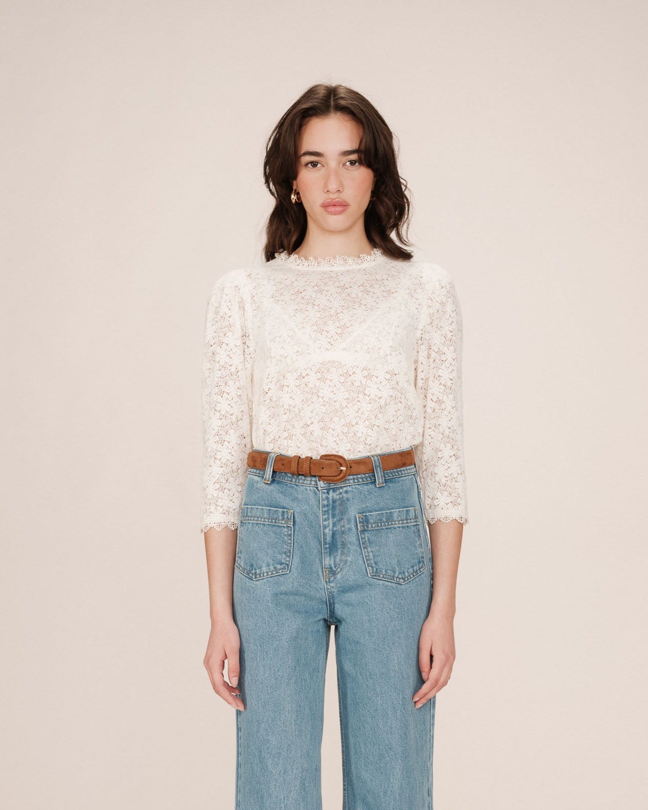 Blusa de encaje blanca BLINDA