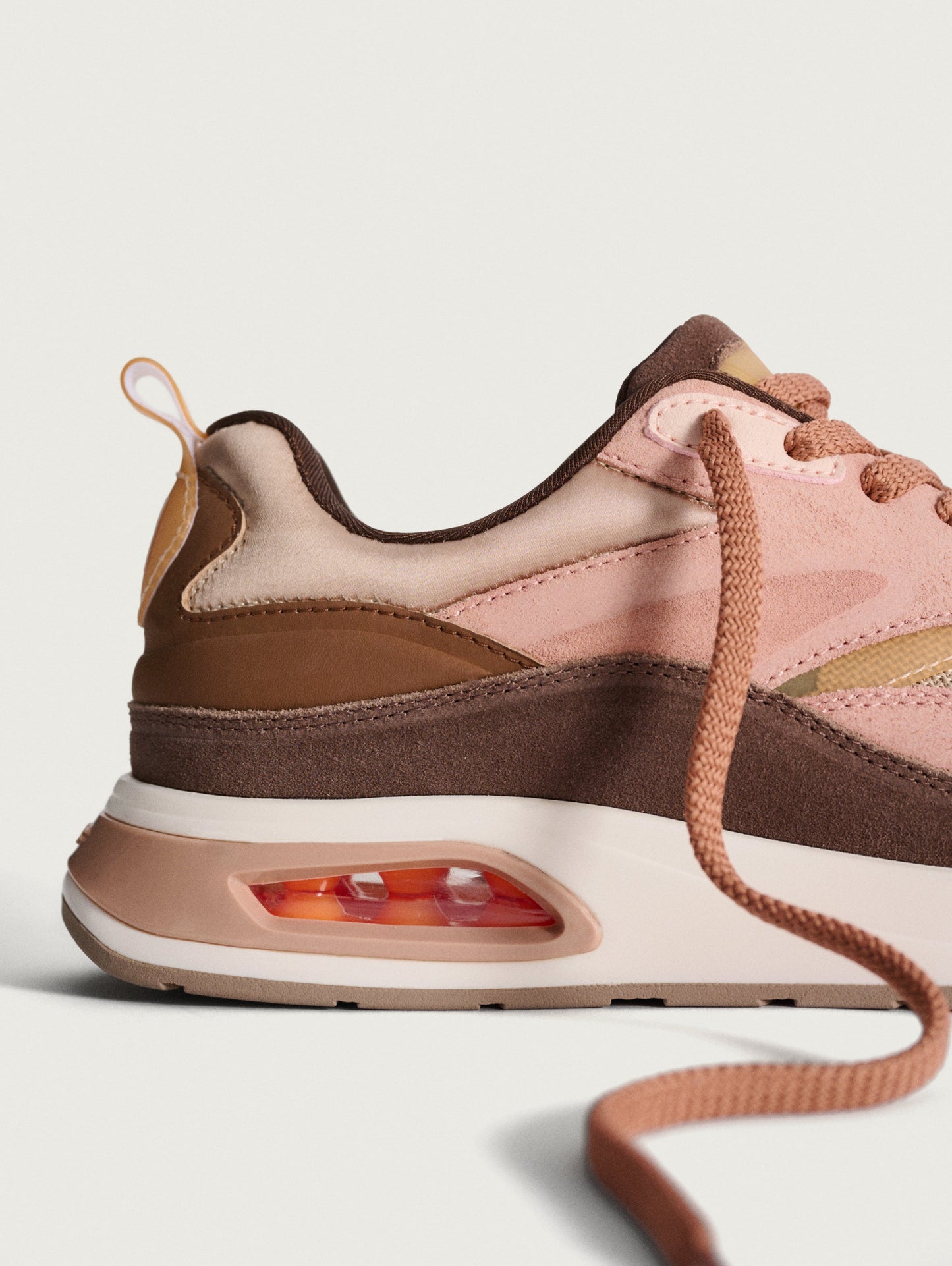 Zapatilla casual rosa SKYTREE