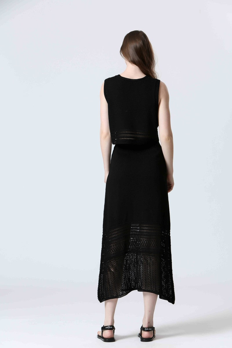 Falda midi canalada negra MARTINA