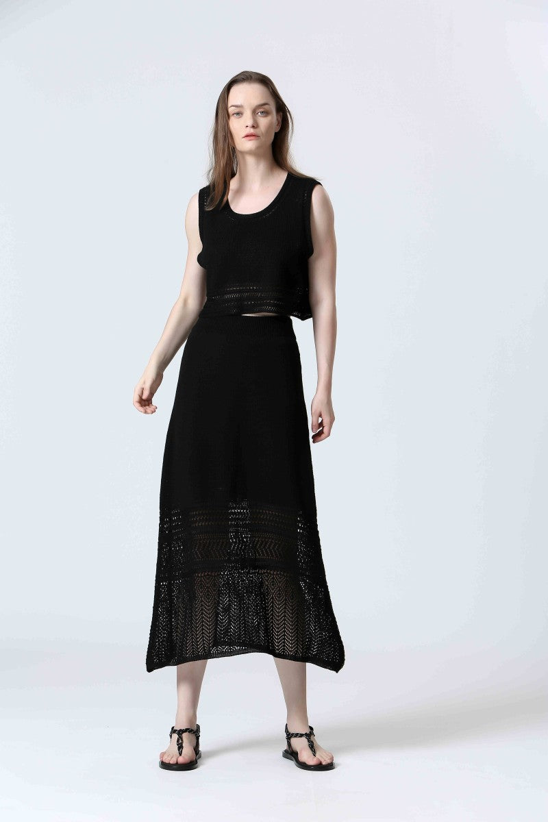 Falda midi canalada negra MARTINA