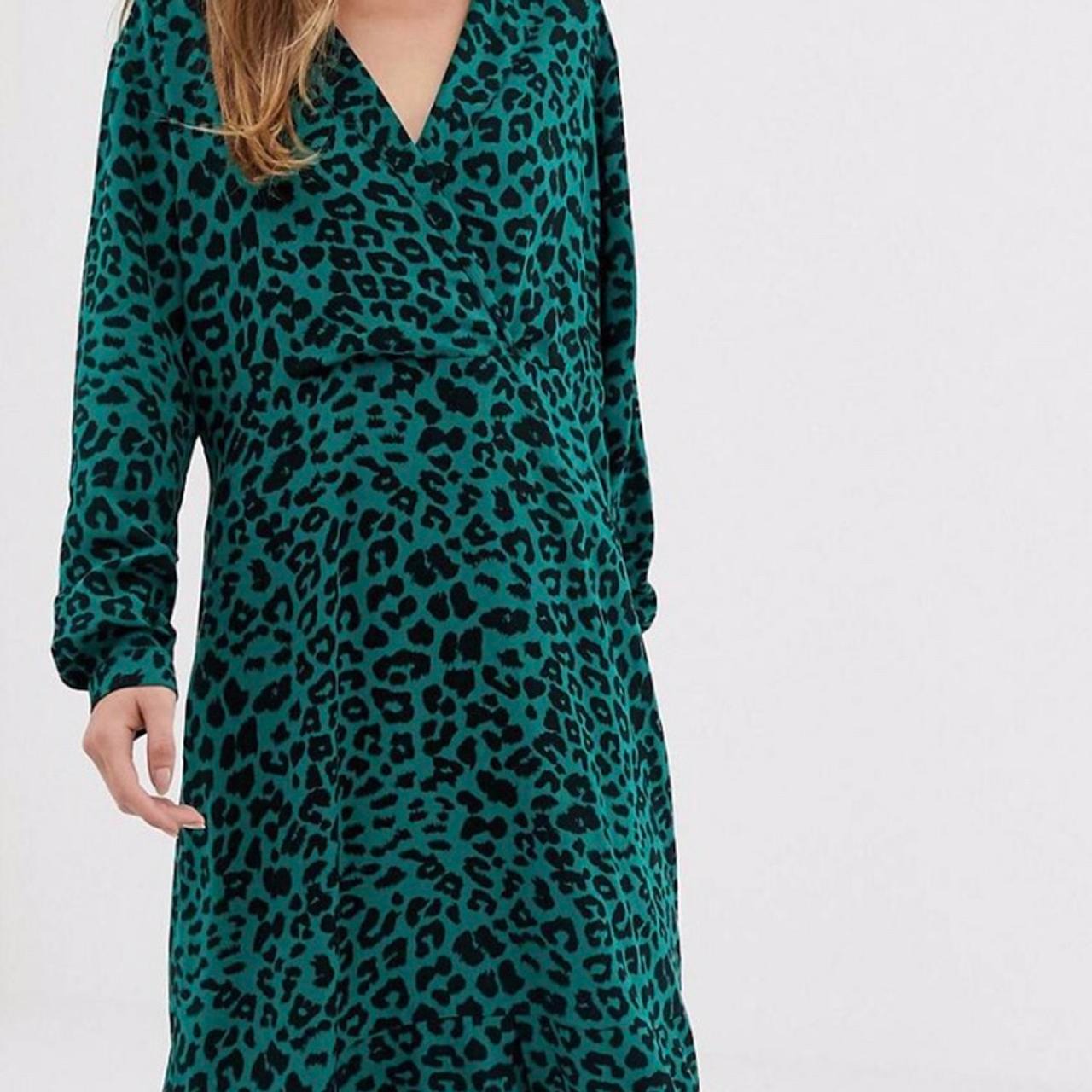 Vestido midi animal print verde
