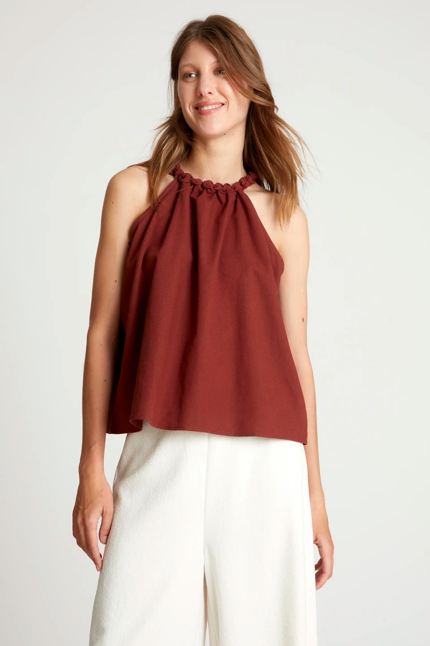 Top halter lino marrón MIMA