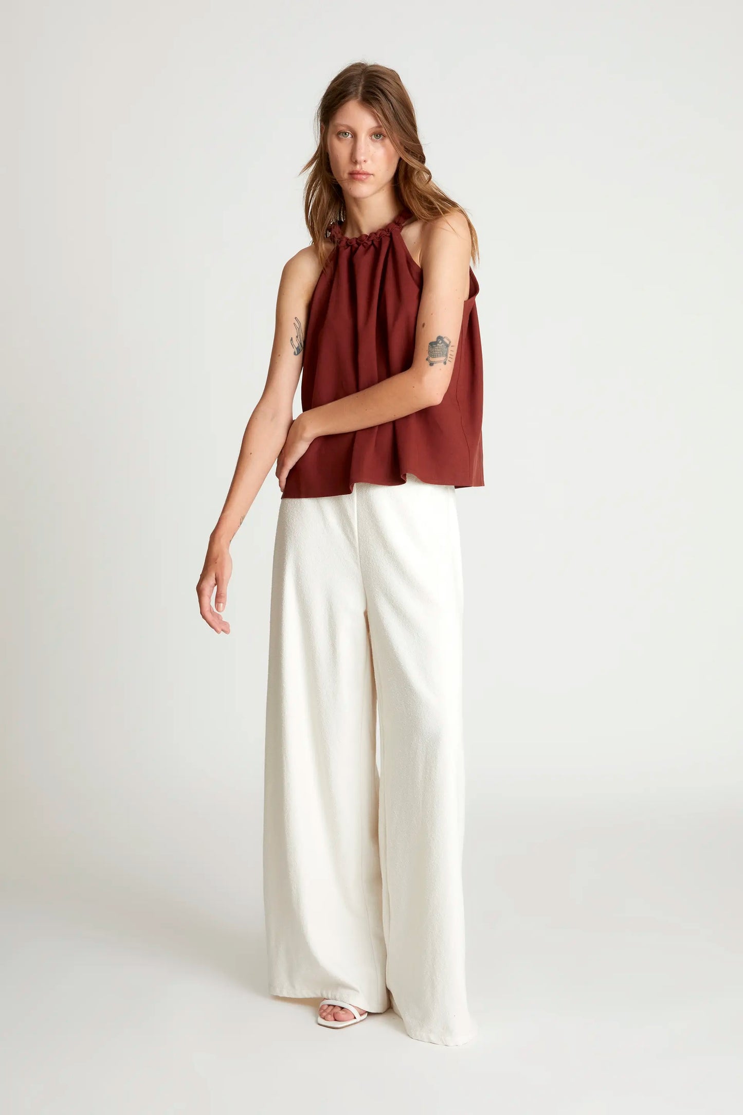 Top halter lino marrón MIMA