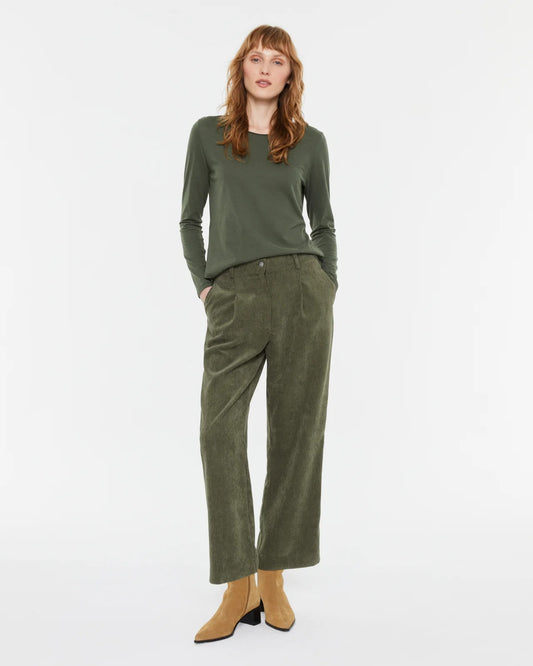 Pantalón de pana ancho tobillero BECA