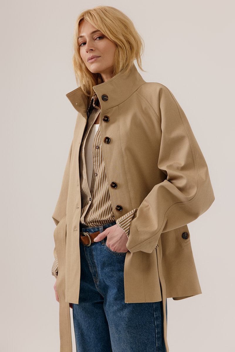 Gabardina corta FREYA