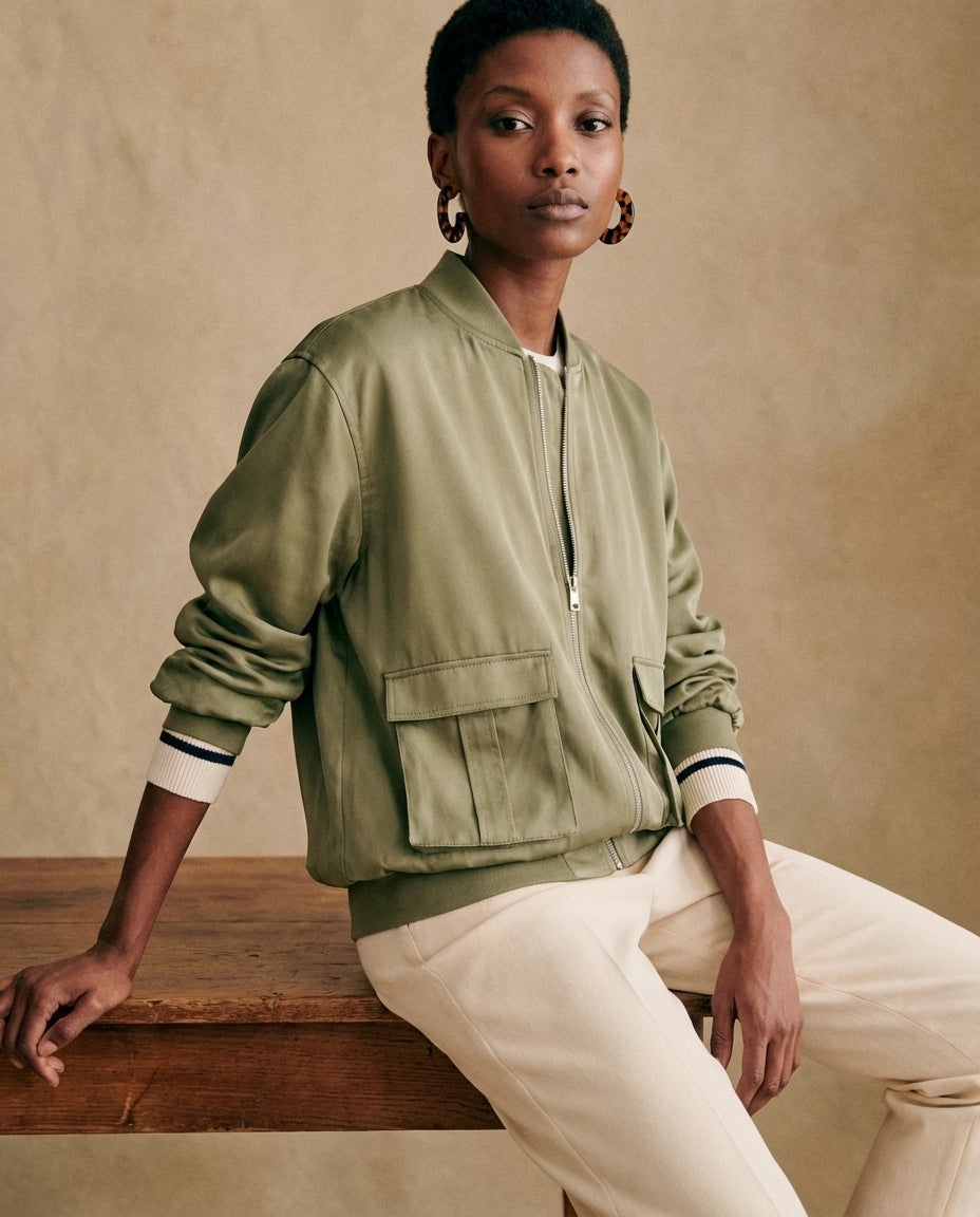Chaqueta bomber verde satinada