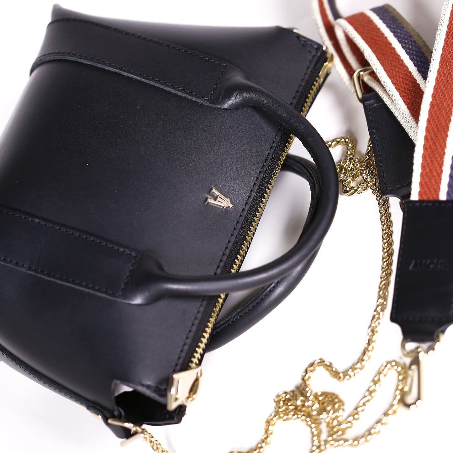 Bolso negro BARNA 74