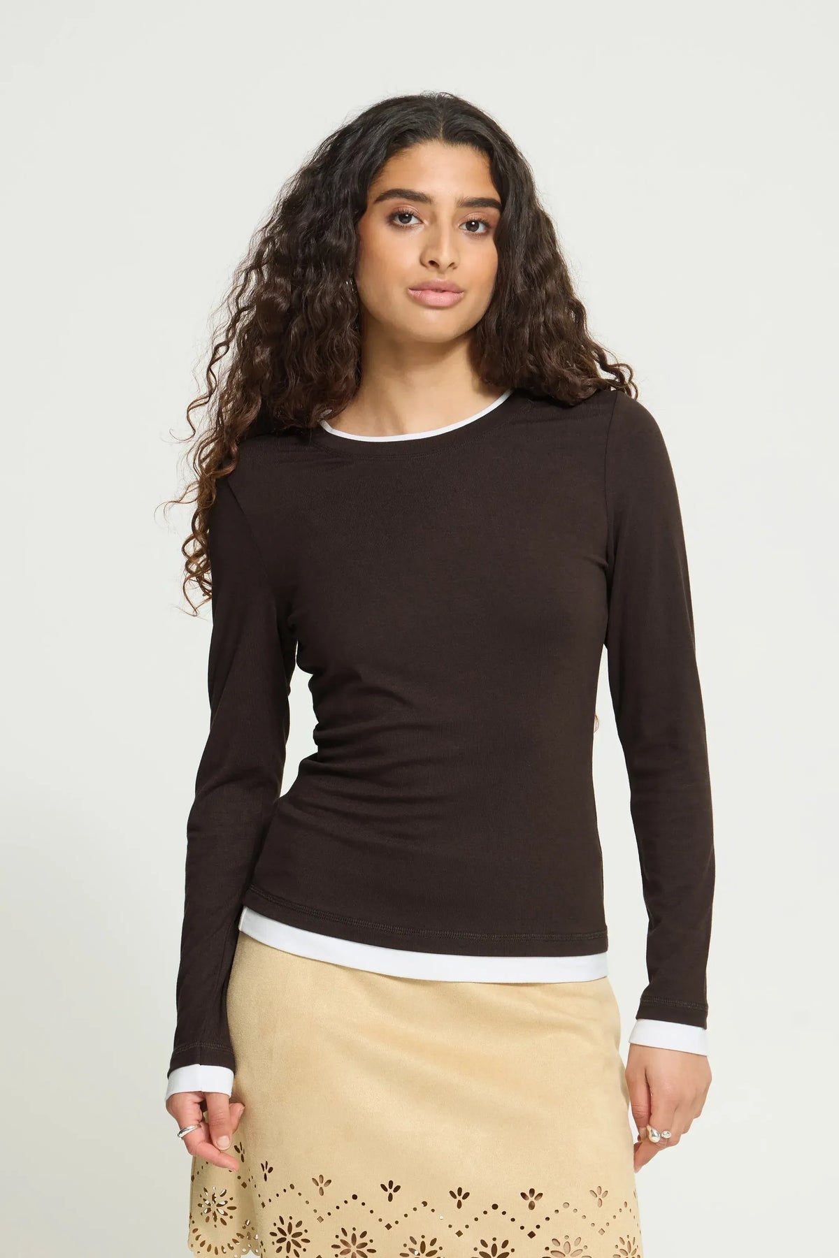 Camiseta marrón LENYA