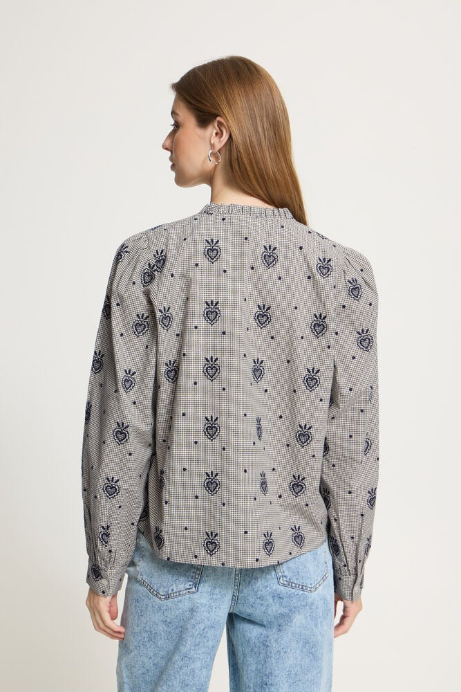 Camisa bordados LOZA