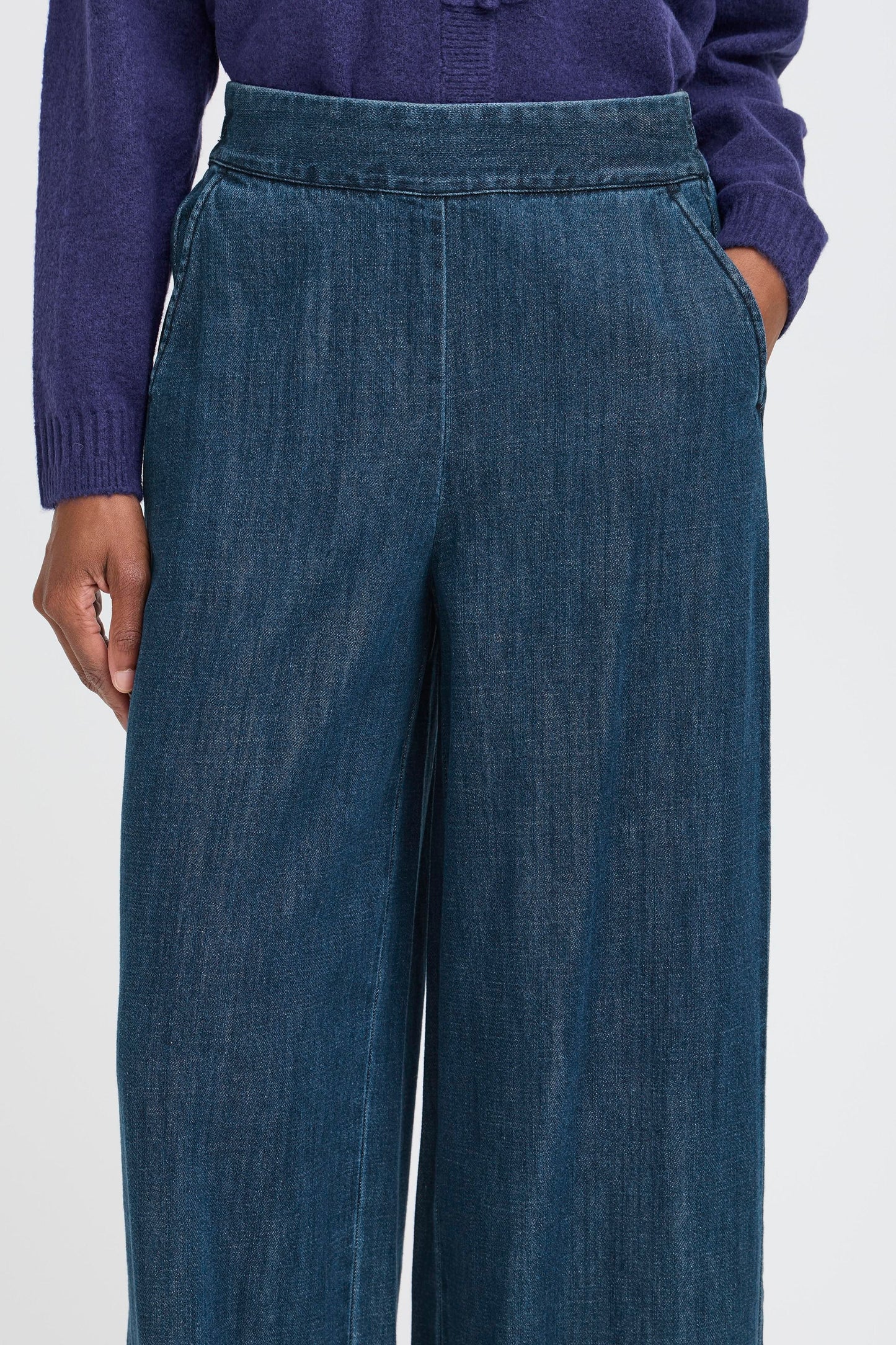 Pantalón vaquero ancho con goma BONNIE