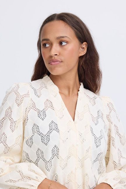 Camisa con troquelado geométrico JENNE
