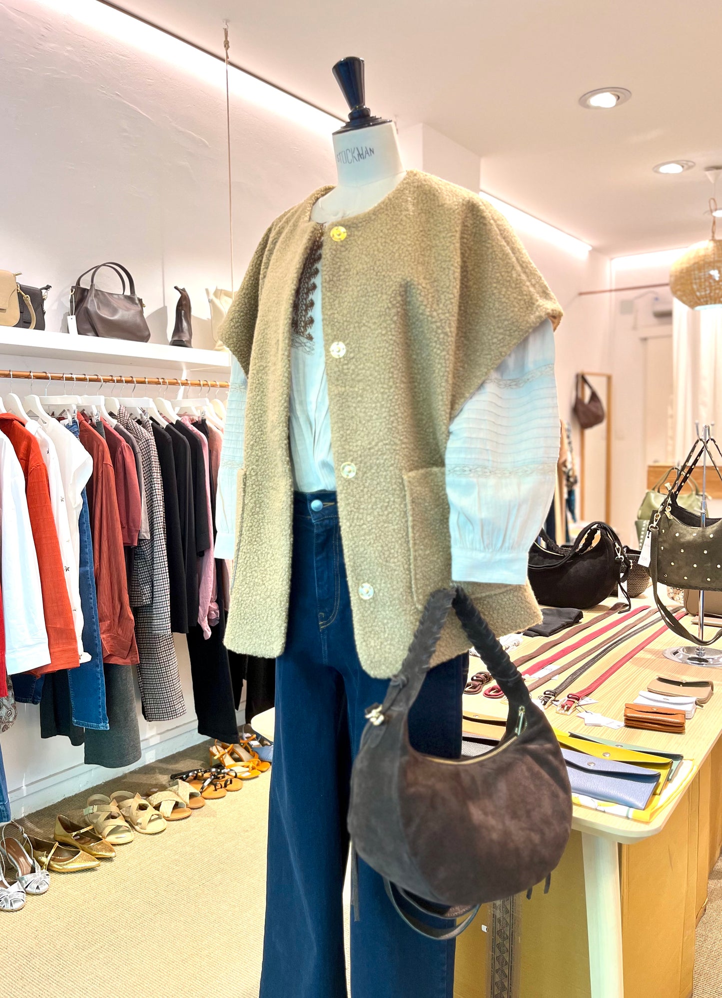 Chaquetón borreguito camel BHARTI
