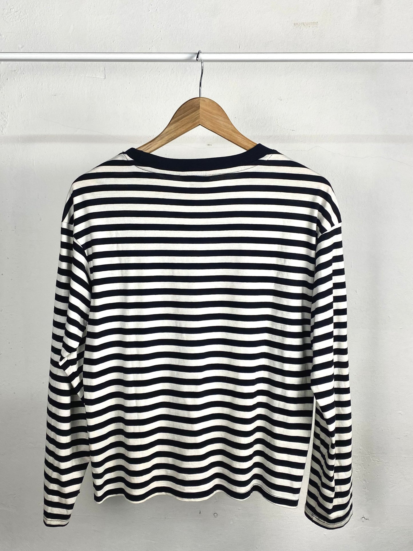 Camiseta de rayas horizontales - Monki