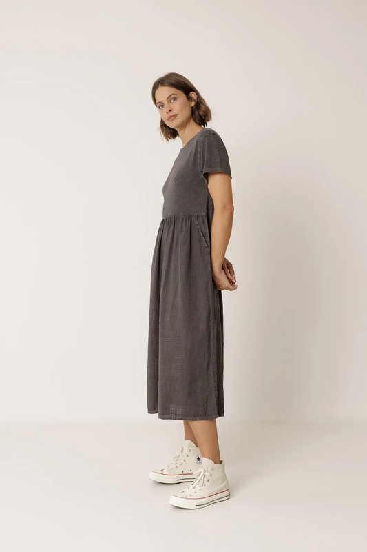 Vestido midi carbón DANNA
