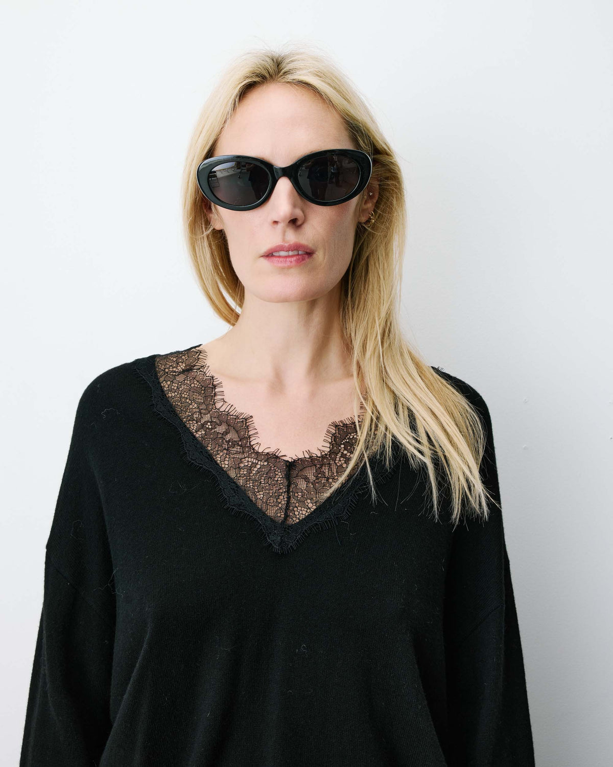 Jersey negro encaje SAGO