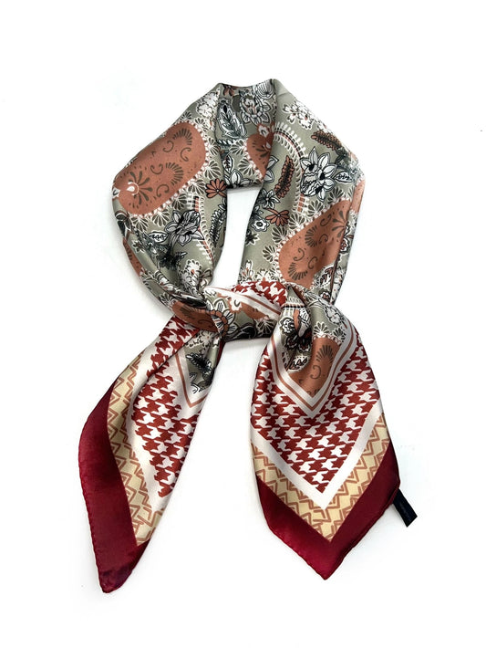 Pañuelo mix burdeos DINA