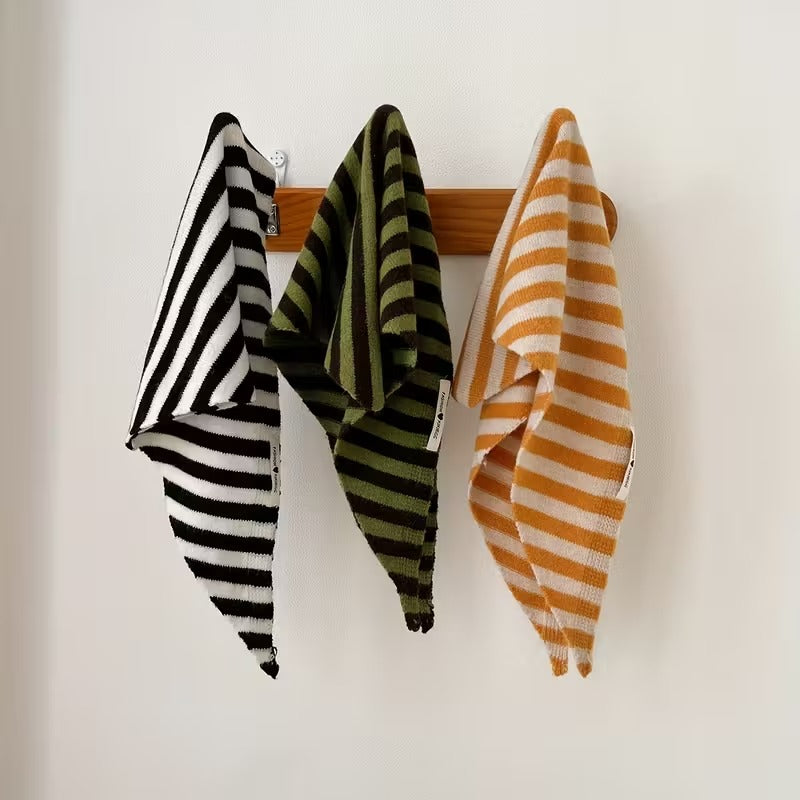 Bufanda tipo chal con rayas BRUNE