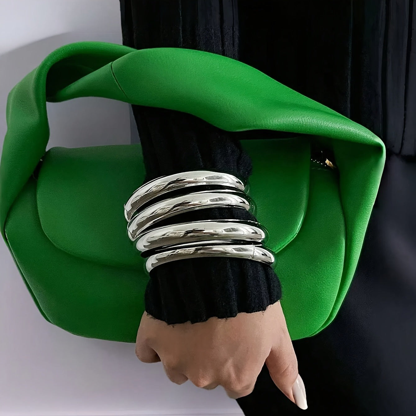 Set de 4 pulseras de aro BALIAE