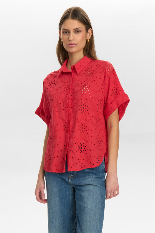 Camisa frambuesa troquelada KARI