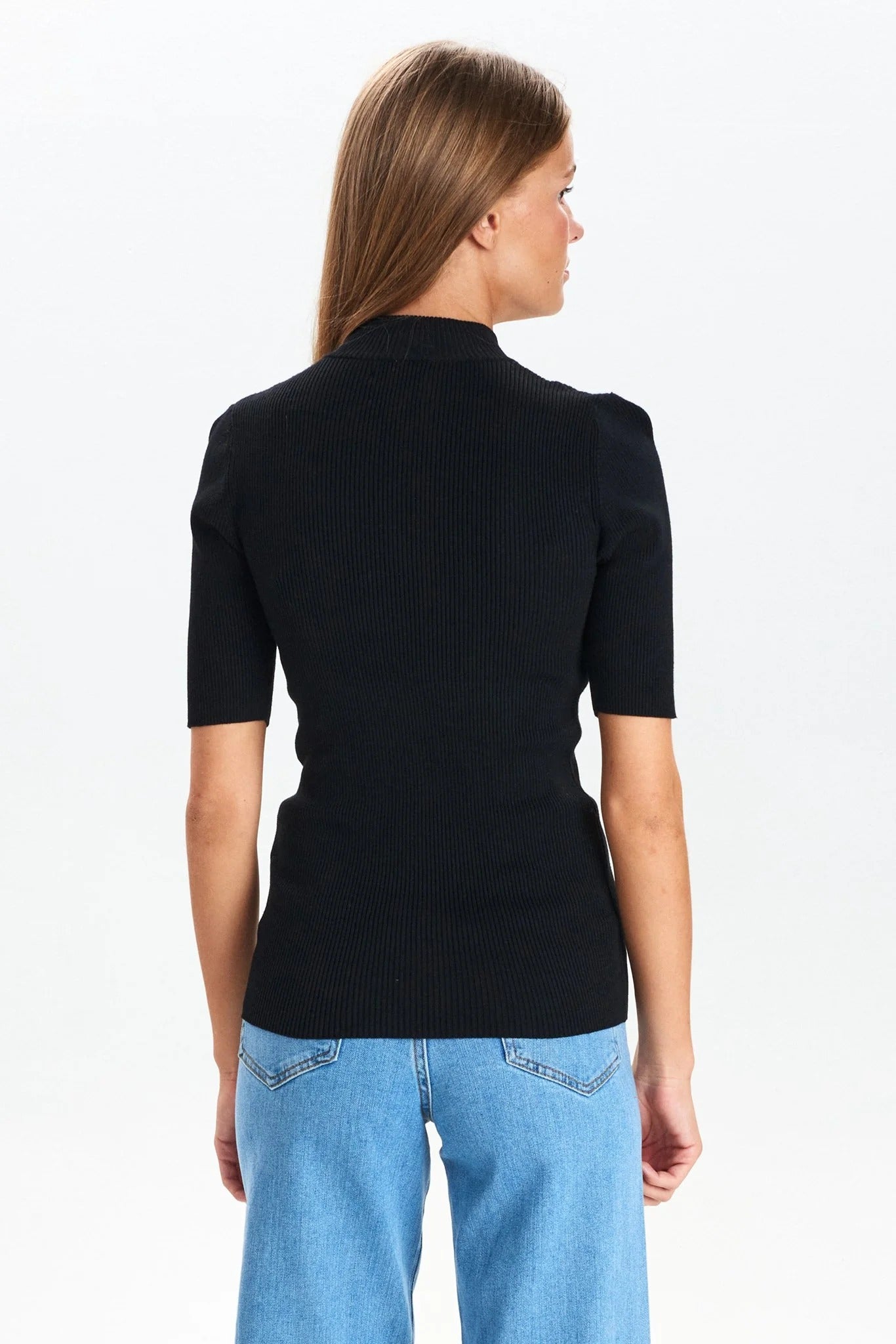 Jersey de canalé negro BEA