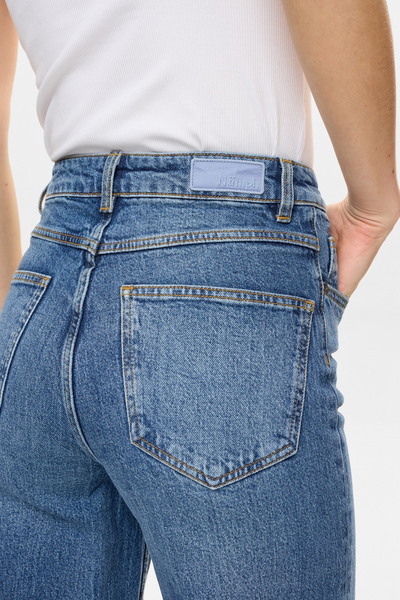 Vaquero wide leg de tiro alto PILAR