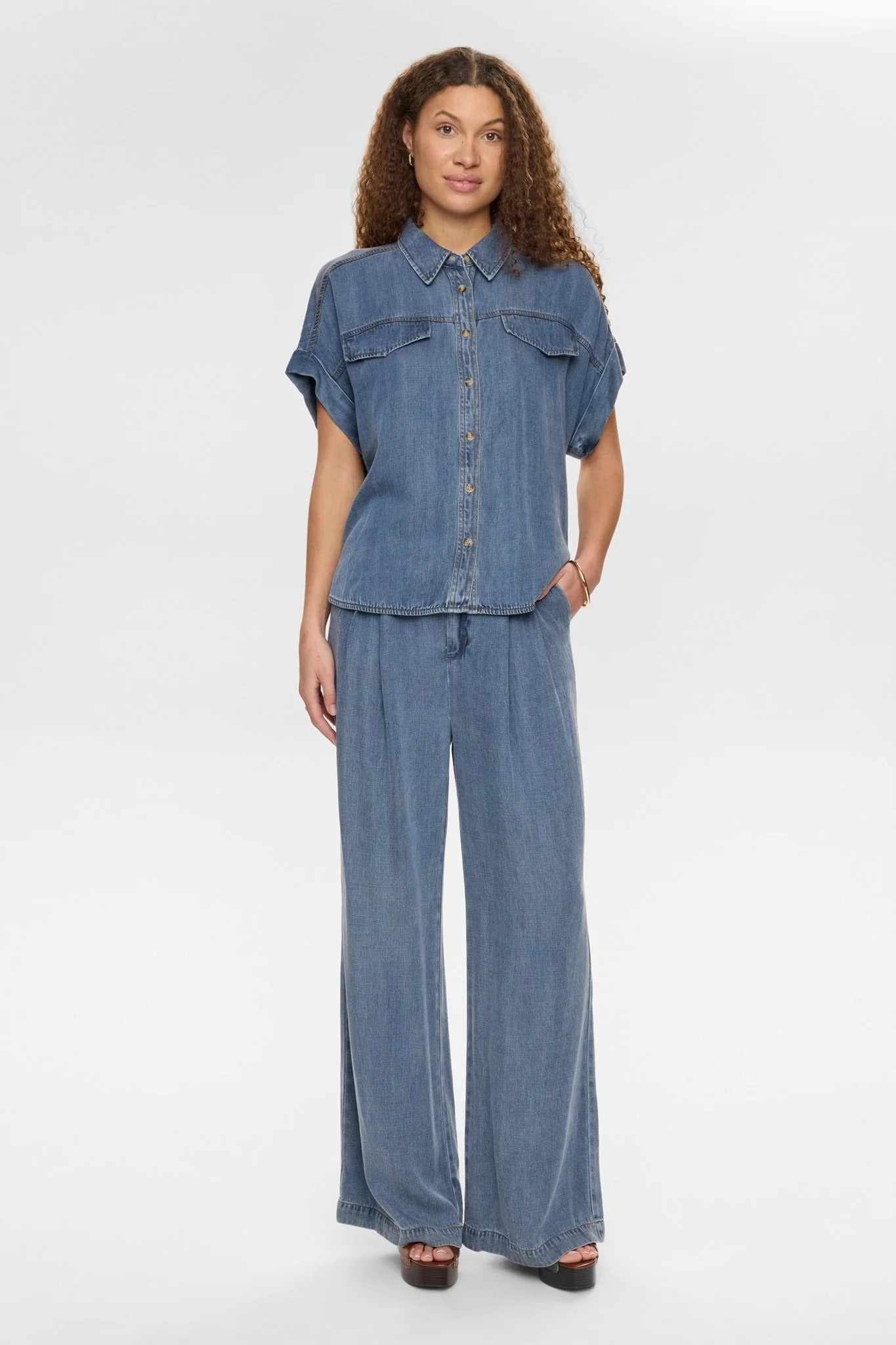 Pantalón efecto denim DELIDA