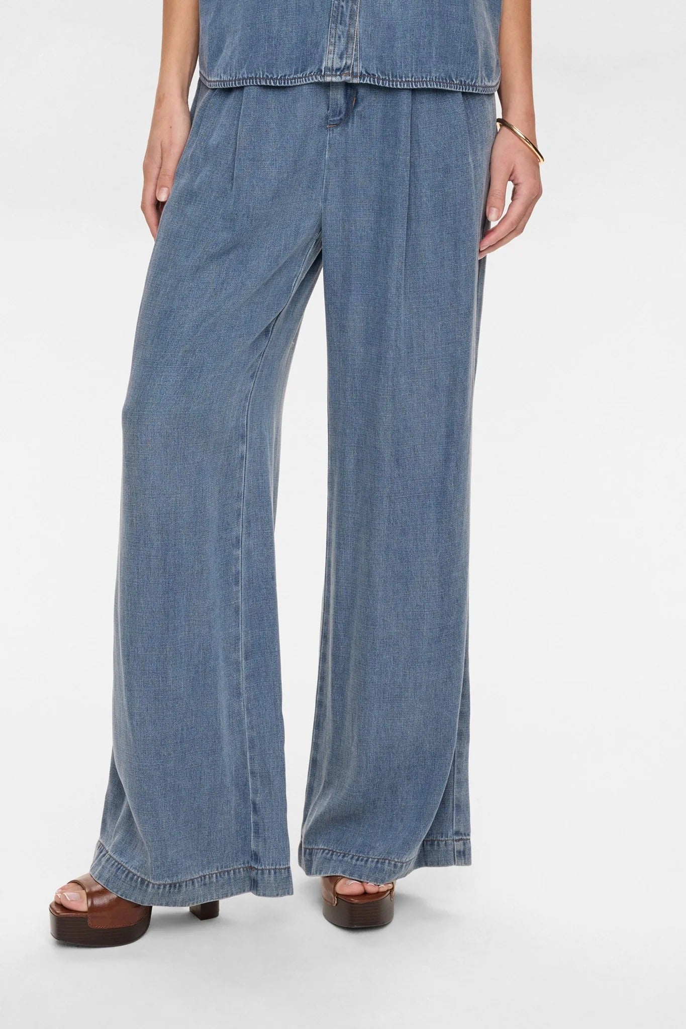 Pantalón efecto denim DELIDA