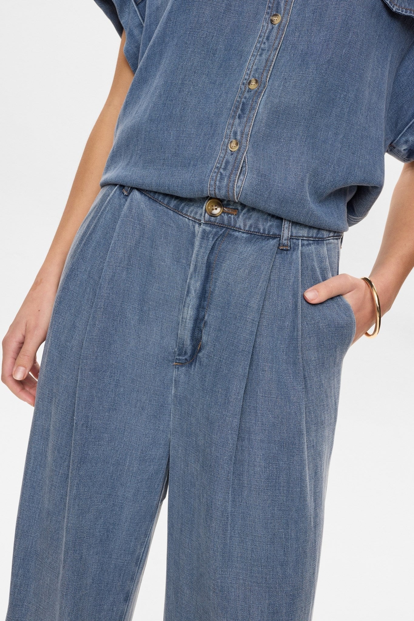 Pantalón efecto denim DELIDA