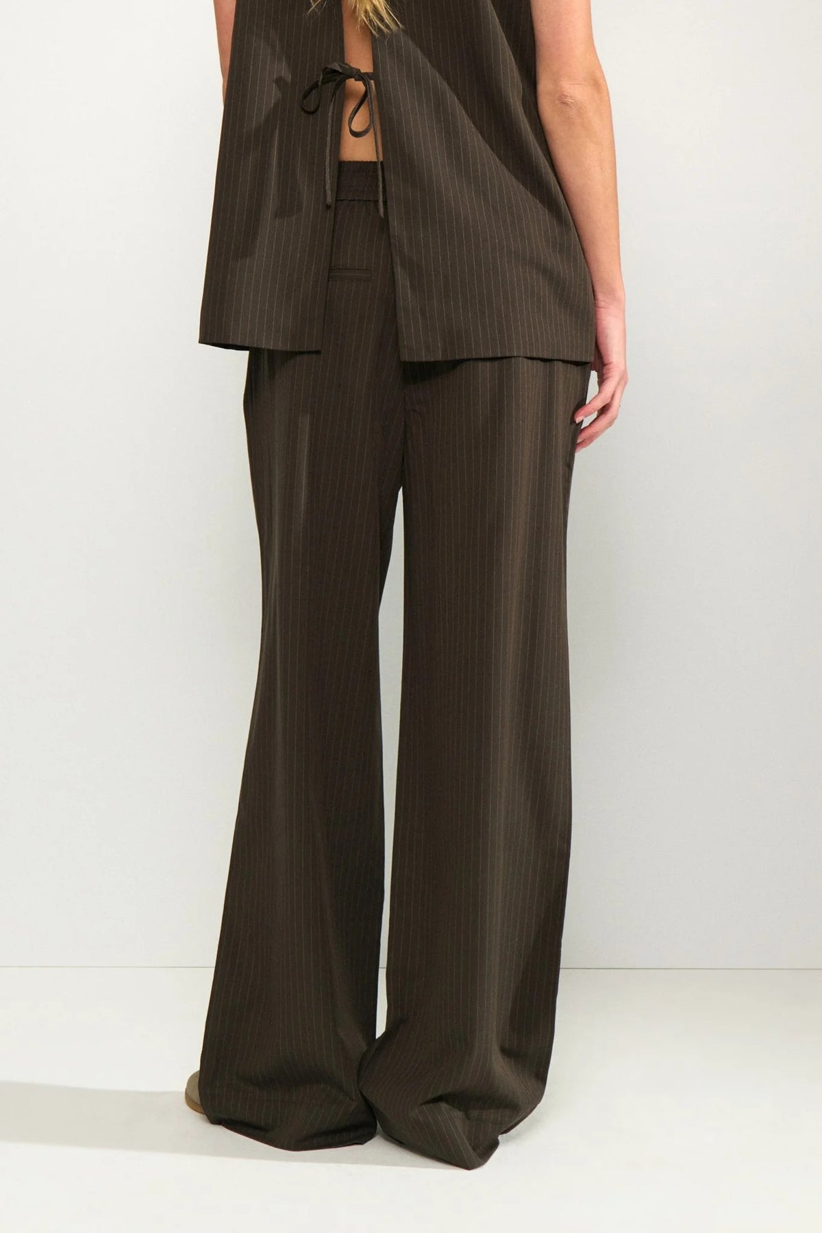Pantalón marrón LOYA
