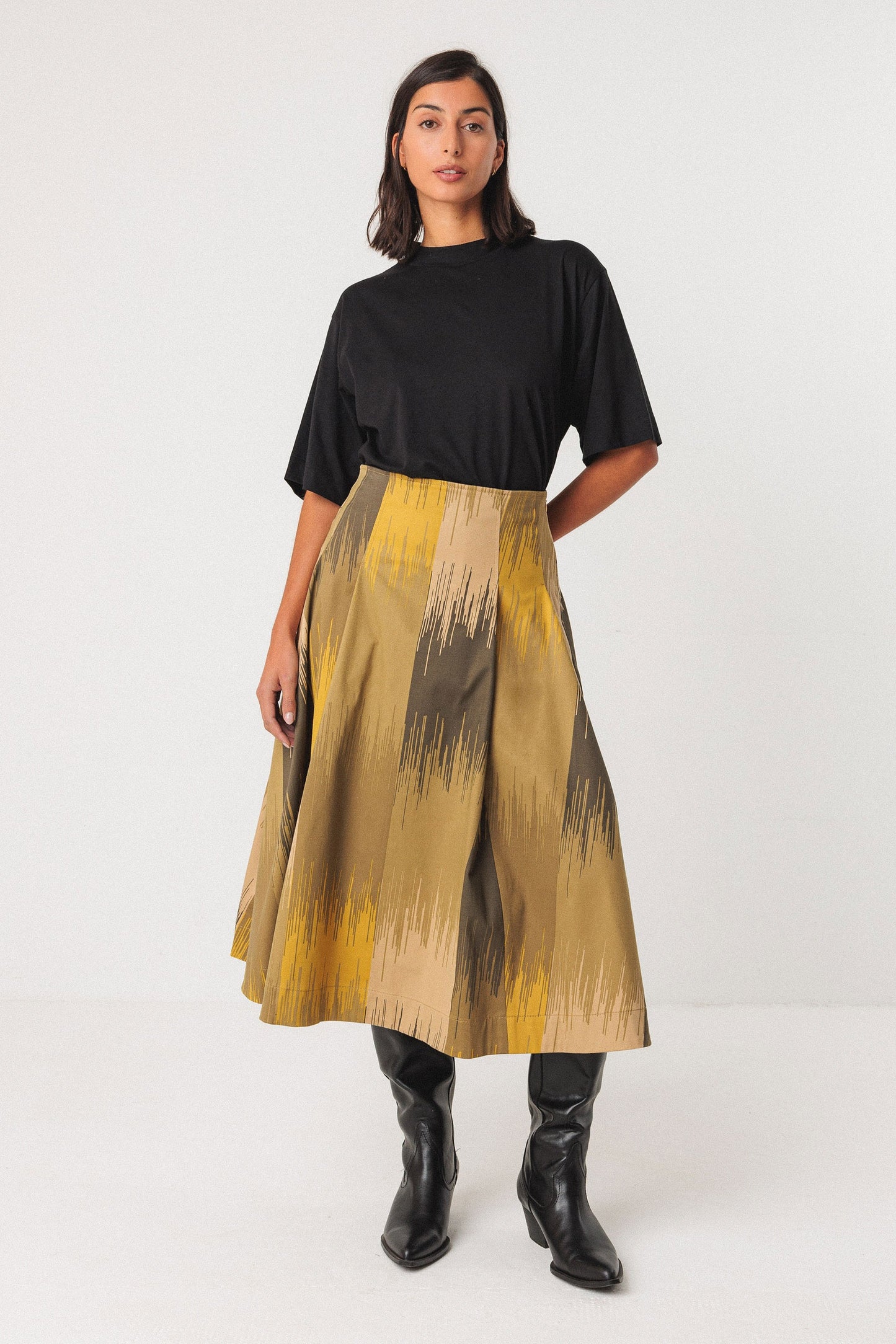 Falda acampanada estampada BINNI