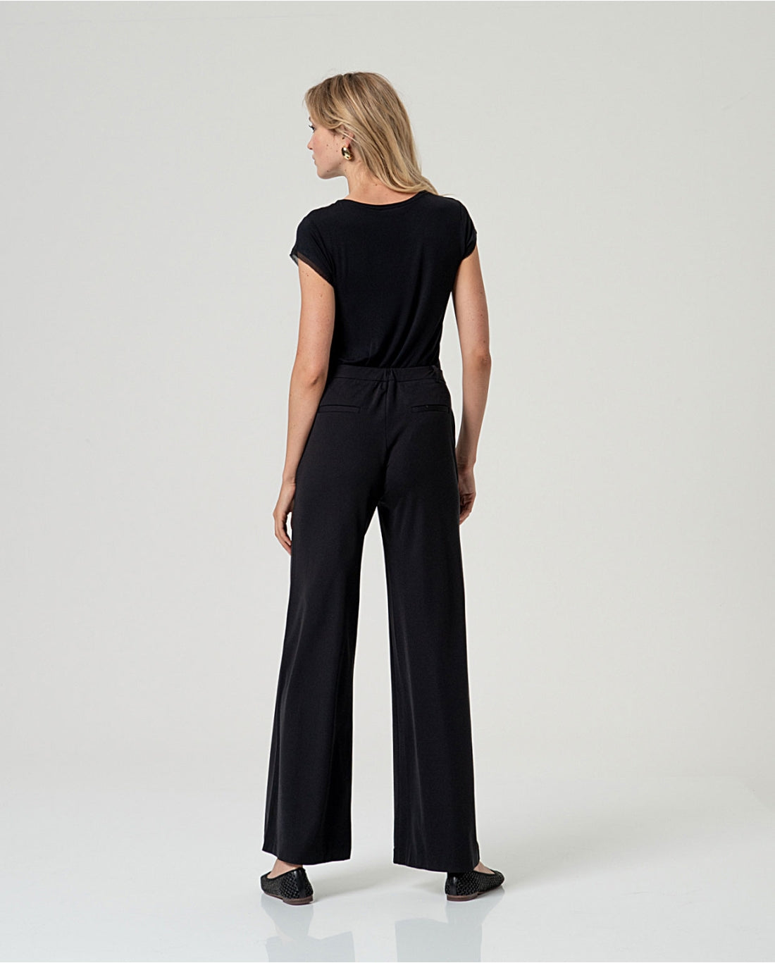 Pantalón largo con bolsillos DONATELA
