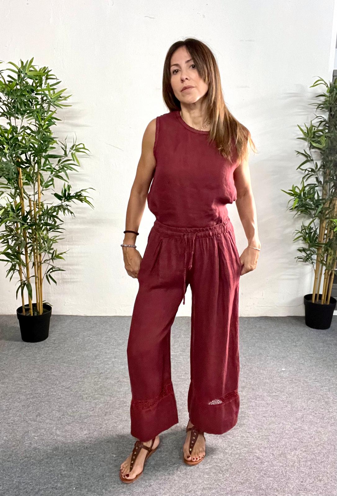 Pantalón granate con cenefa de lino