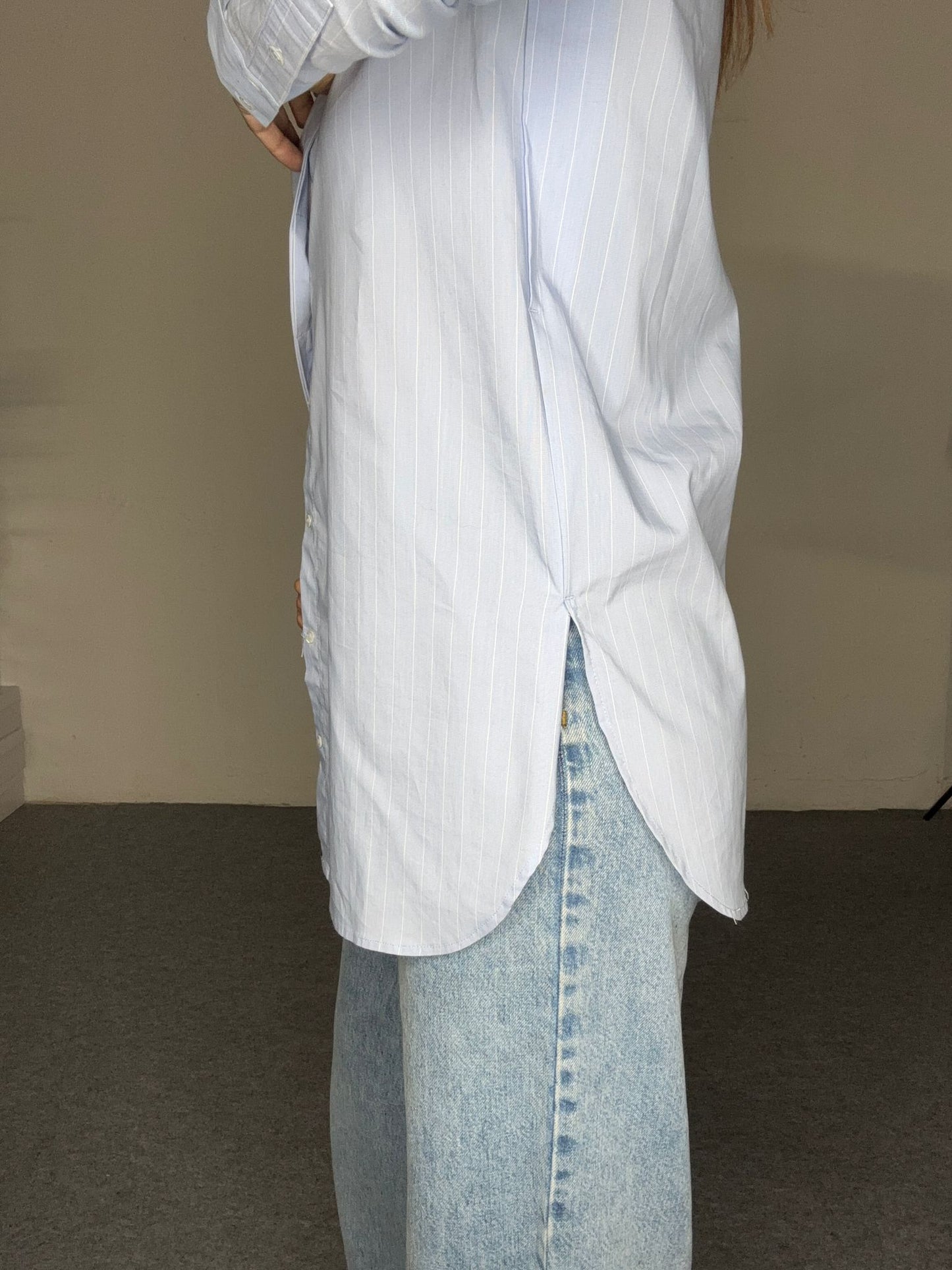 Camisa larga popelin azul bebe de ZARA