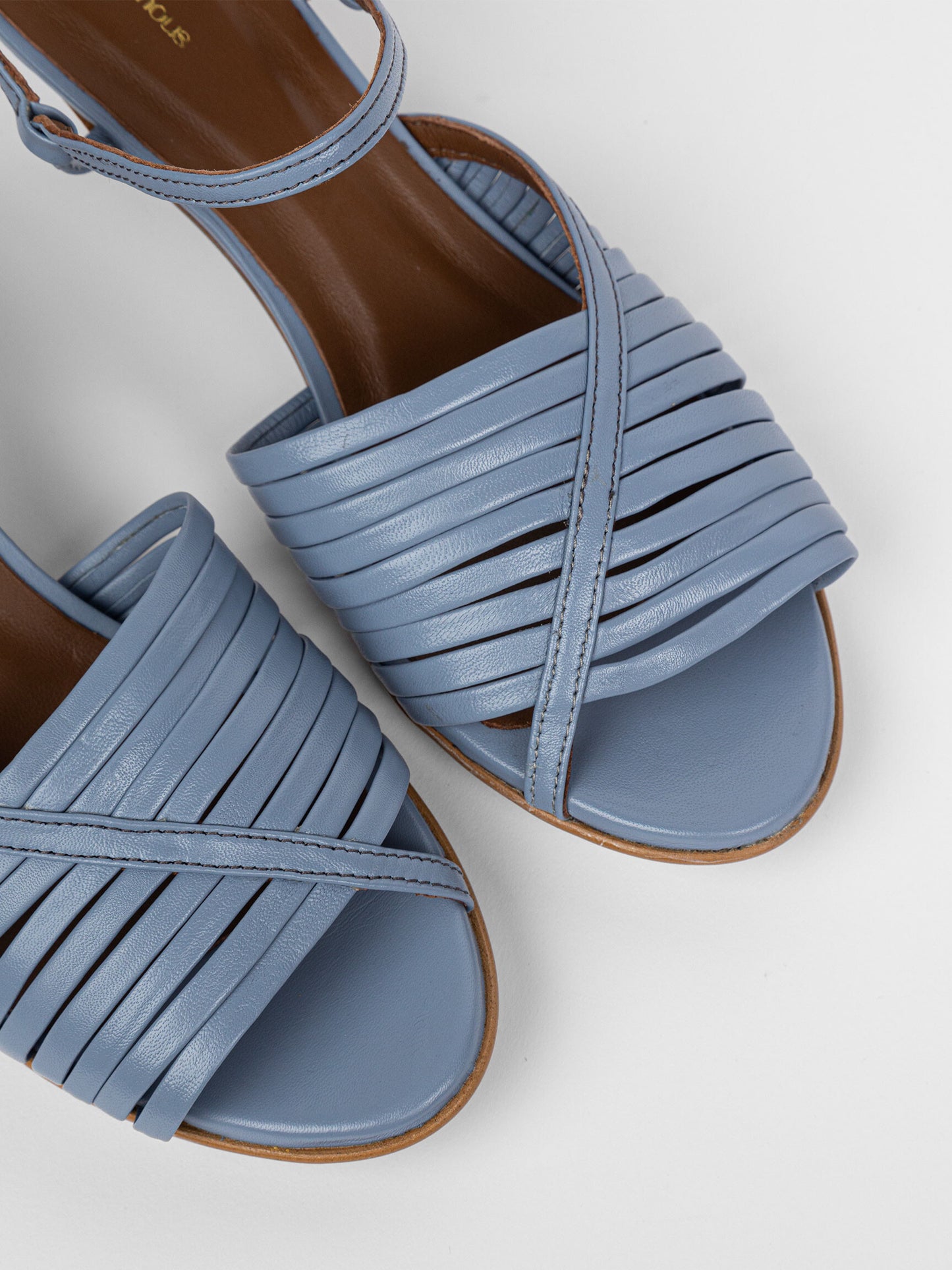 Sandalias de tiras azul bebé LEAN