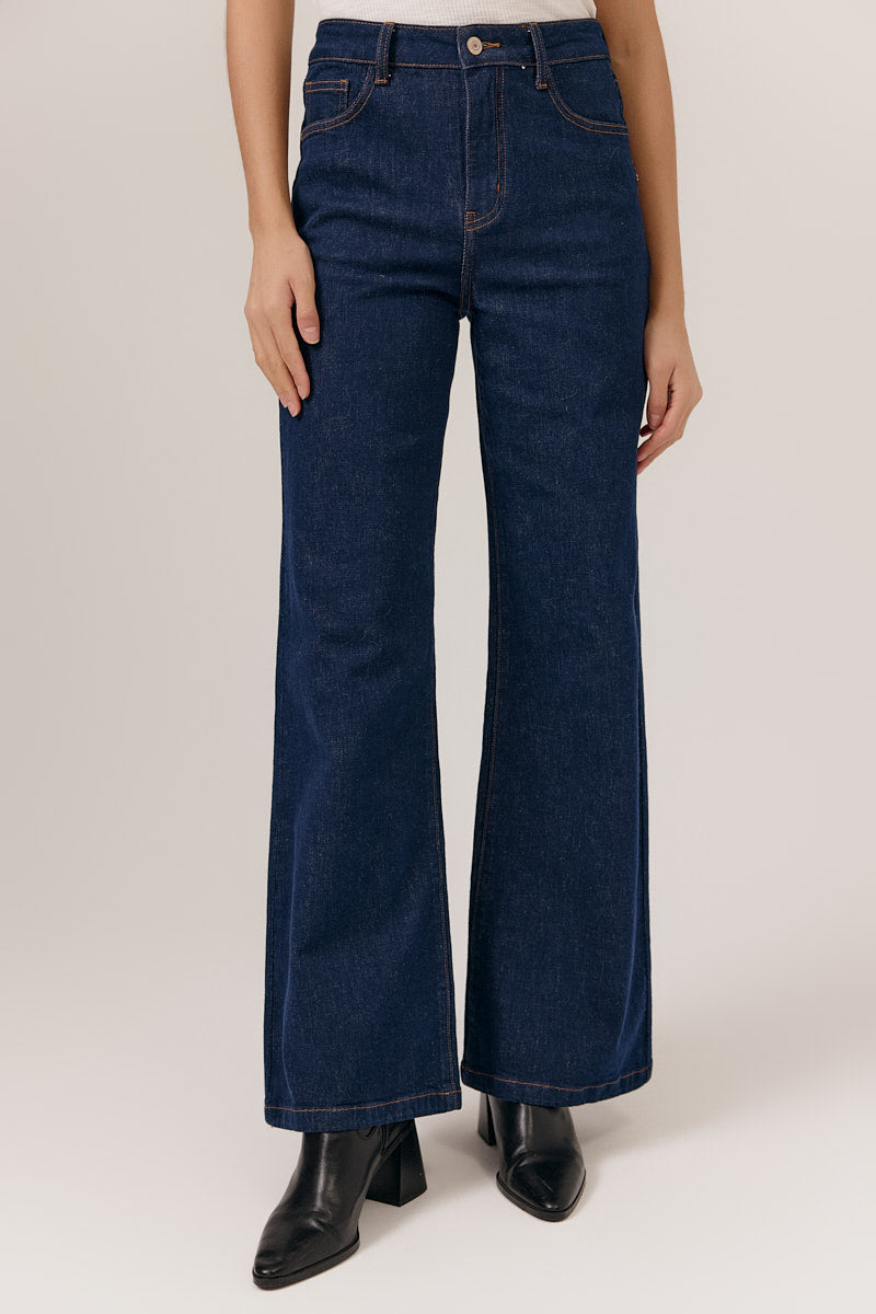 Pantalón vaquero azul oscuro BETANIA