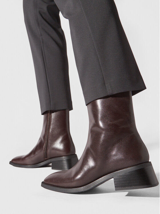 Bota marron chocolate de piel BRINNA