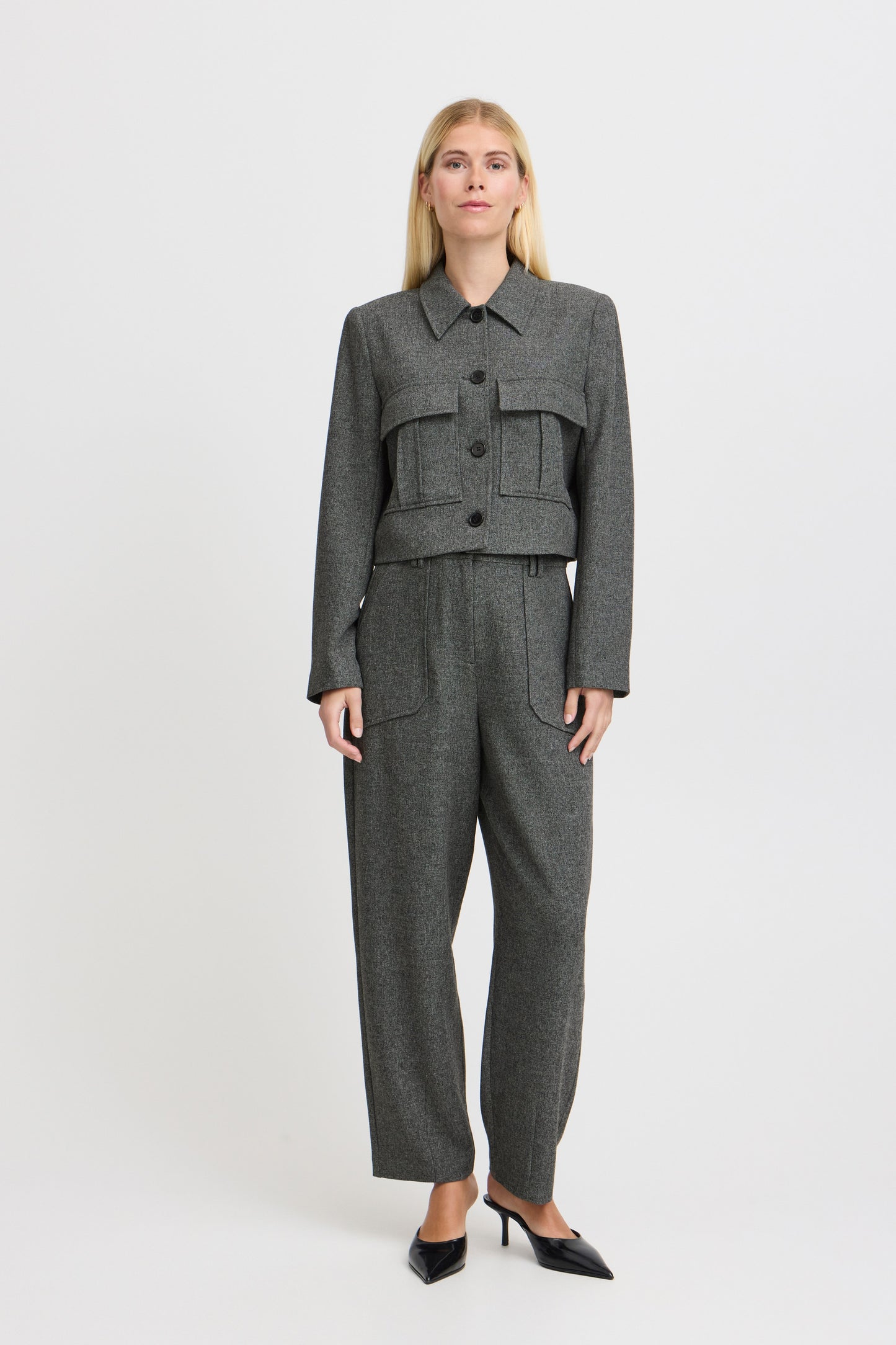 Chaqueta cropped gris BRISA