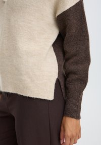 Jersey cuello polo bicolor LESLIE