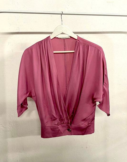 Blusa rosa de Uterqüe