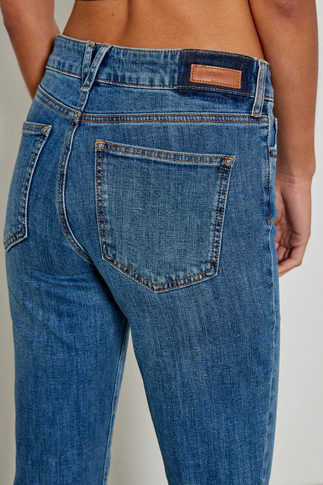 Vaqueros cropped flare azules